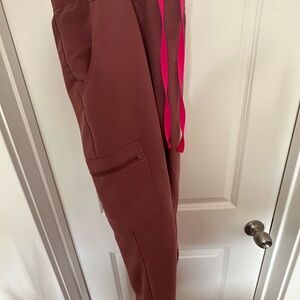 Pink figs Joggers with Drawstring